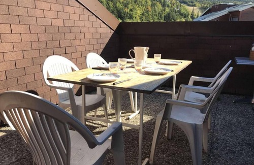 Correncon-en-Vercors Apartamento | Wifi, ski-in/ski-out & foot of the slopes, 5th floor, balcony, tv, ski locker, 61m², Villard de Lans