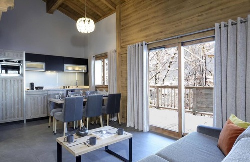 Les Houches Apartamento | Wifi, vista montaña, fitness, piscina, balcón, parking, tv, local para esquís, 55m², Les Houches