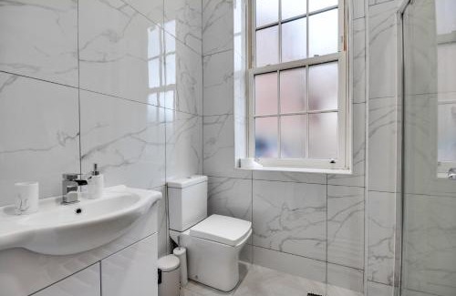 Wigan Apartamento | Wigan - Apartment - Sleeps 3 - Parking - Stadium