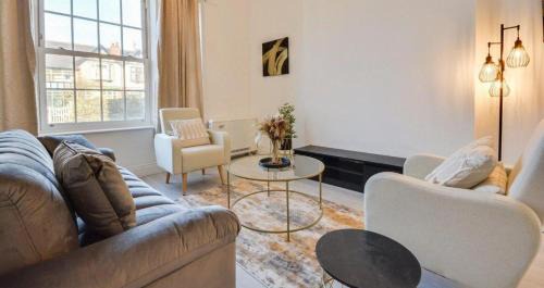 Wigan Apartamento | Wigan - Apartment - Sleeps 3 - Parking - Stadium