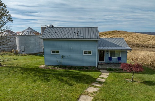 Deemston Cabaña | Wild Acres Farm, Fishery and Hunting Preserve - Cottage