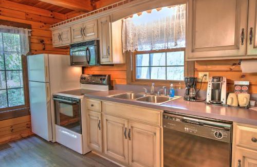 Millersburg Casa | Wild Rose Cabin by Amish Country Lodging