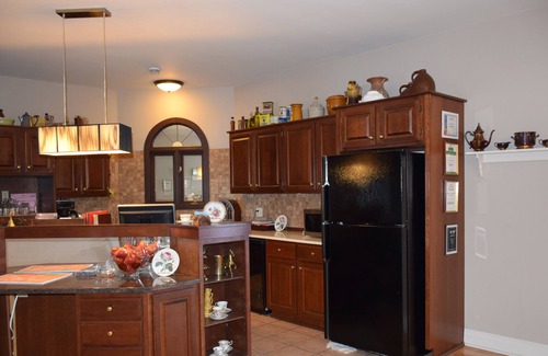 Lakeville Hotel | Wild Rose Inn