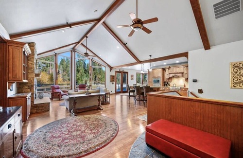 Hayden Casa | Wildcat Creek Lodge |Waterfront on Hayden Lake