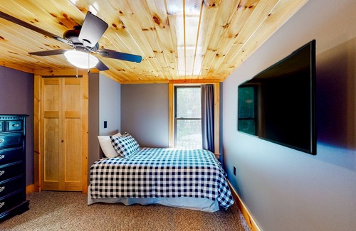 Rangeley Plantation Casa | Wilderness retreat near skiing with large deck, grill, firepit, & W/D - dogs ok