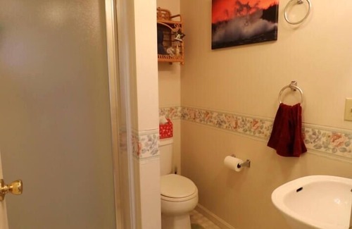 Ellicottville Condominio | Wildflower 159 2 Bedroom Home by RedAwning