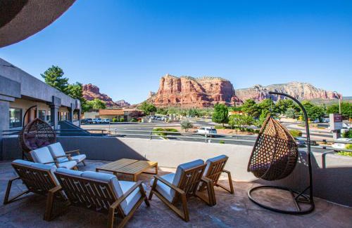 Oak Creek Hotel | Wildflower Inn at Bell Rock