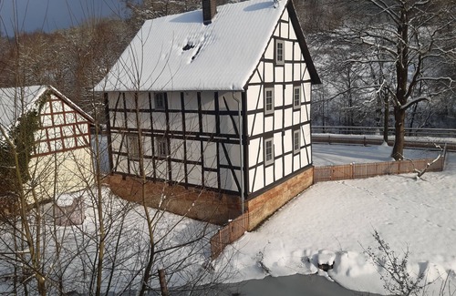 Rotenburg an der Fulda Casa | Wildhüterhaus - Ferienhaus an der Wasserburg Schwarzenhasel