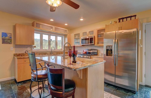 Lanesborough Casa | Wildlife Lakeside Cottage beautiful views, amazing wildlife, great location
