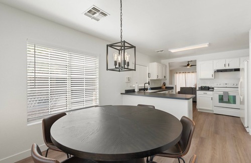 Parkwood Ranch Casa | Wildrose Retreat, Adventure, Golf, Pool, BBQ