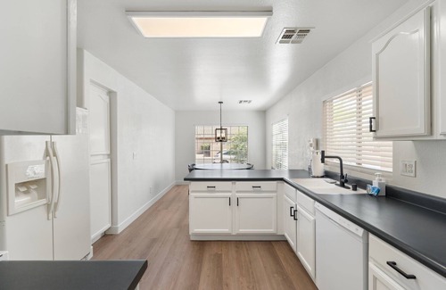 Parkwood Ranch Casa | Wildrose Retreat, Adventure, Golf, Pool, BBQ