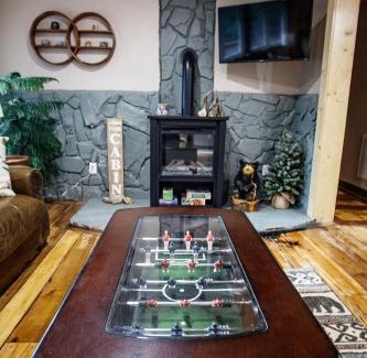 Altamont Casa | Wildwood Retreat Cabin