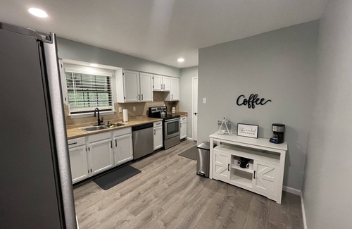 St. Augustine Casa | Wildwood Retreat: Oasis near the Beach & Historic. Pet-Friendly!