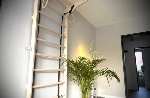 Heppens Apartamento | Wilhelmines Hafenliebe am Park mit Balkon, Netflix, & Privatparkplatz