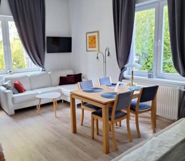 Ustron Casa | Willa Adler Ustroń - Spokojna okolica, Blisko cntrum