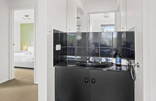 Port Willunga Casa | Willi ~ Port Willunga - I am home to sun-kissed noses, salty hair & sweet dreams