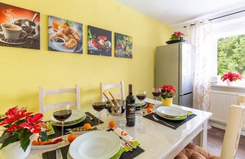 Straubing Apartamento | Willkommen bei / G.A.D.D / Ferienwohnung Glück an der Donau
