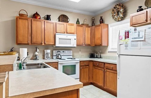 Longs Condominio | Willow Bend #922 - 2nd Floor Villa in Barefoot! Great Location!