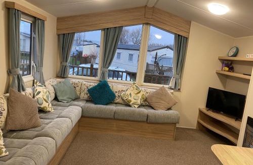Crowle Otro | Willow Lodge