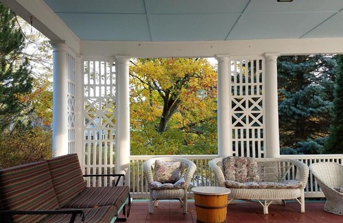Great Barrington Cama Y Desayuno | Windflower Inn