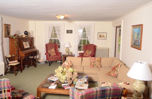 Great Barrington Cama Y Desayuno | Windflower Inn