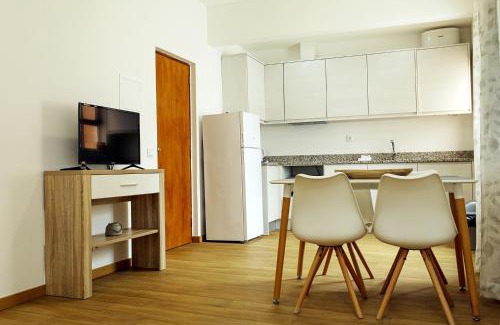 Alfarrobeira Apartamento | Windmill 2 Bed Apartment in Odiaxere