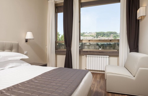 Trastevere Casa | Window on Rome