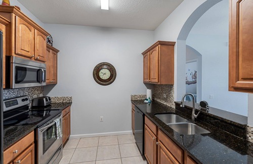 Windsor Palms Condominio | Windsor Palms Resort 3-Bedroom Vacation Condo - Includes Resort Clubhouse Amenity Access!