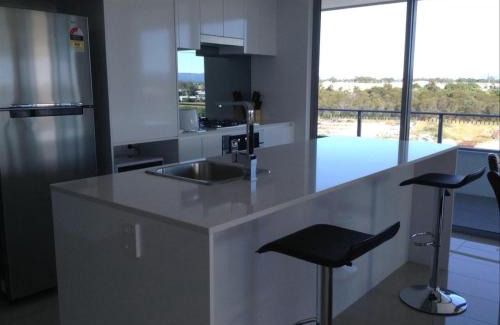 Biggera Waters Apartamento | Windsurfer Resort