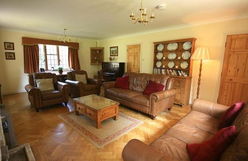 Longborough Casa | Windy Ridge Cottage, STOW ON THE WOLD