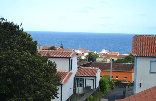 Praia da Vitoria Casa | Bodega Mendes Porto Martins