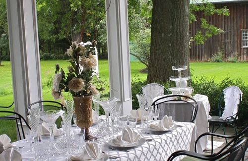 Trumansburg Casa | Wine Country Family-Friendly Iconic Estate in the Heart of the Finger Lakes