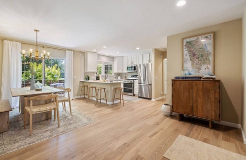 Calistoga Casa | Wine Country Retreat with Vineyard Views