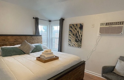 Mira Loma Casa | Wineville Manor 3 bedroom house