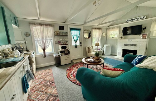 Lochmere Cabaña | Winnisquam Trio Your own private getaway in New Hampshire lakes region lake view