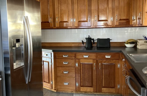 Prides Crossing Cabaña | WINTER 2025 PROMO -Lakefront 2 Bed / 3 bath + Extra Bed off of living room