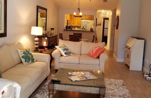 Welaka Condominio | Paraíso en el St. Johns River w / barco de aguas profundas deslizamiento
