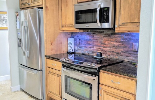 Winter Park Casa | Winter Park Pool home close to Lake Virginia, Rollins College & Park Ave.