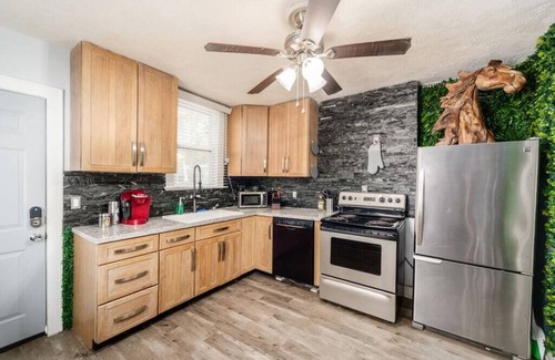 Weinland Park Casa | Winterfell Barcade - OSU Home in Weinland Park/Short North