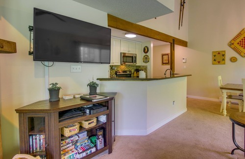 Nellysford Condominio | Wintergreen Resort Vacation Rental w/ Pool Access!