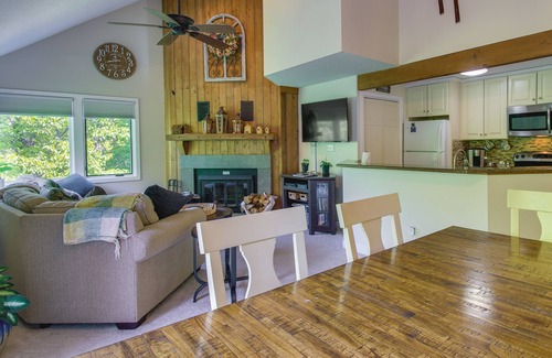 Nellysford Condominio | Wintergreen Resort Vacation Rental w/ Pool Access!