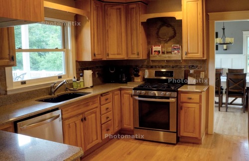 Viroqua Casa | Wisconsin's Driftless Region Retreat