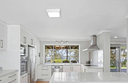 Brightwaters Casa | WishStay Waterfront Luxury Retreat - private pool