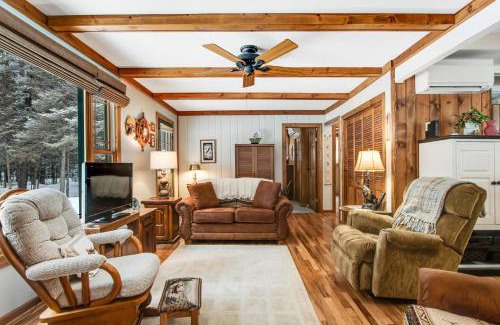 Conover Casa | Wispy Pines