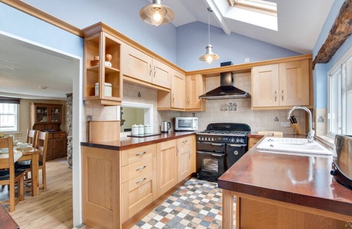 Torrington Casa | Wisteria Cottage - Dos Habitaciones Casa, Capacidad 4