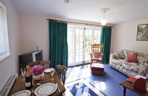 Aylsham Casa | Wisteria Cottage