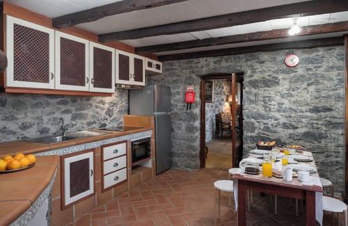 Lombada Velha Casa | With pool and barbecue - Villa Roque