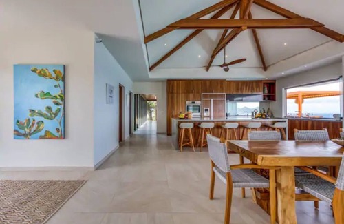 Les Terres Basses Villa | WORLD CLASS VILLA WITH THE BEST VIEWS ON THE ISLAND