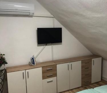 Neudorf-Sud Apartamento | Wohnen auf Zeit