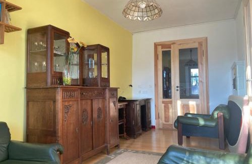Lalendorf Apartamento | Wohnen im Gutshaus